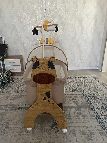манеж детский игровой: Манеж-кровать, Б/у, Складная, Дерево — 4