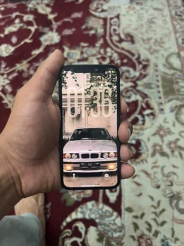 iphone 12 mini купить: IPhone 12 mini, черный, корпус с плоскими гранями. Основные — 5
