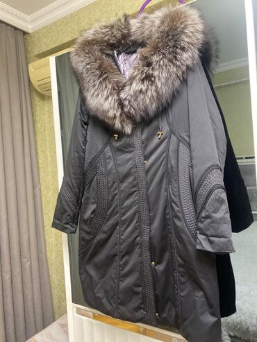 флисовые кофты бишкек: Kurtka, 44 razmer. Ela veziyyetde. Problemi yoxdur. Kürkü tebii