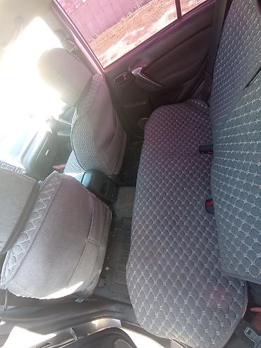 аваринные машины: Toyota RAV4: 2004 г., 2 л, Автомат, Бензин, Внедорожник — 8