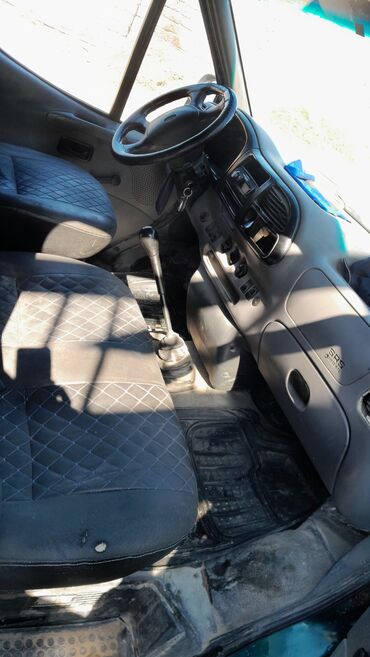 Qazanlar: Ford Transit: 3.2 l | 1999 il 635000 km Van/Minivan