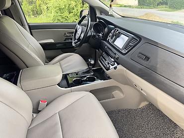 Kia: Kia Carnival: 2019 г., Минивэн — 8