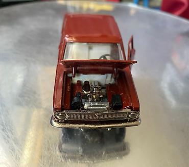 газ 24: ГАЗ, 1970 год, 1:43, Железо, Платная доставка — 10