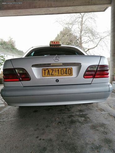 Οχήματα: Mercedes-Benz E 220: 2.2 l. | 2002 έ. Sedan