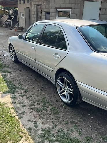 Продажа авто: Mercedes-Benz E-Class: 1999 г., 2.2 л, Автомат, Дизель, Седан — 3