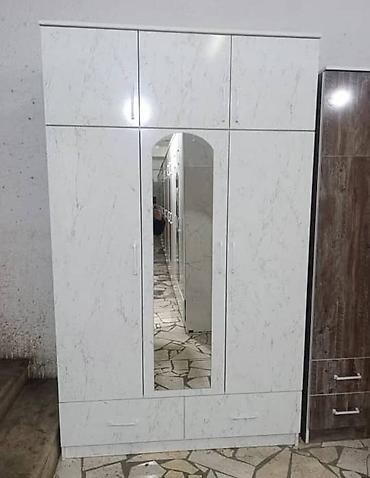 standing mirror: Шкаф-купе распашной с зеркалом, модульного типа. - Конфигурация — 8