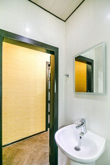 Günlük kirayə mənzillər: 3 otaqlı — 11