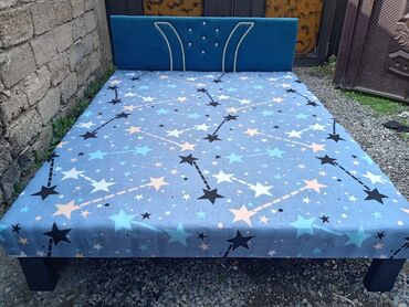 Pastel dəstləri: Təzə çarpayılar. 1 nəfərlik çarpayılar 60manat. 2 nəfərlik taxt — 30