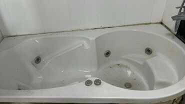 Mətbəx çanaqları: İşlənmiş Cakuzi vanna Motorlu, Plastik, Ünvandan götürmə