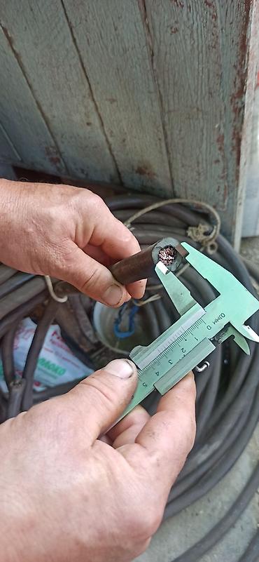 Гильотины: Продаю разное . Генератор-25000 Патроны 3х кулач. размер 200-5000 — 15