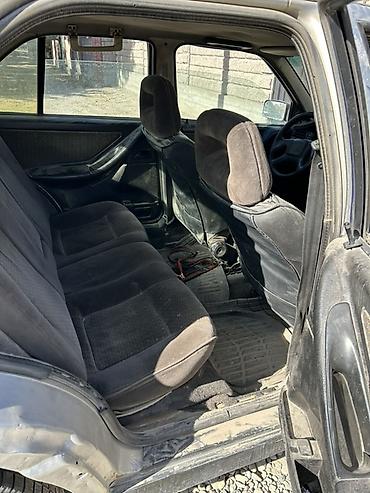 vaz 2105: Продаётся легковой автомобиль сиат седан серебристого цвета. Минусы — 5