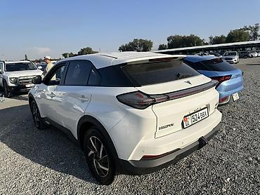 белый донг фенг аеолус е70: Dongfeng : 2022 г., Электромобиль, Кроссовер — 3