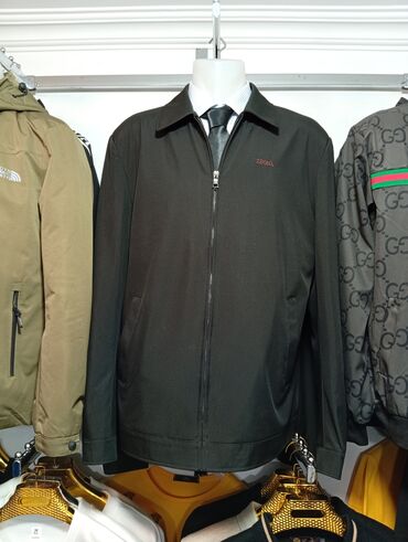 xacmaz qizil instagram: Kişi gödəkçəsi – ZBGNA loqolu - Rəng: qara - Dizayn: klassik düz