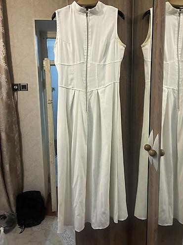 maxi day nə ucundur: Ağ rəngli qolsuz don - Model: Dizdən uzun, A-kəsim ətəkli - Rəng — 1