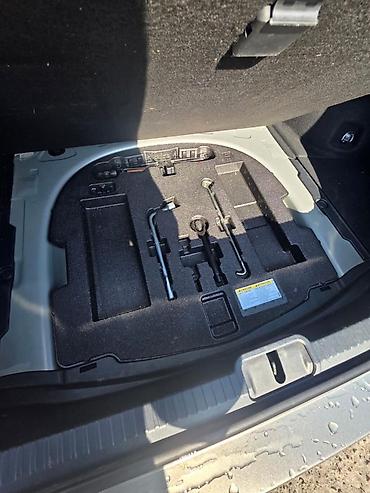 Lexus: Lexus ES: 2020 г., 2.5 л, Гибрид — 8