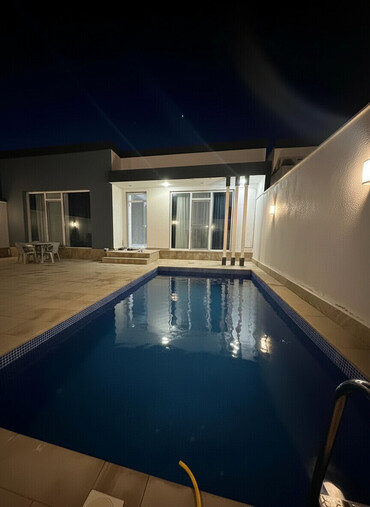 Həyət evləri və villaların satışı: 4 otaqlı, 145 kv. m, Yeni təmirli — 1