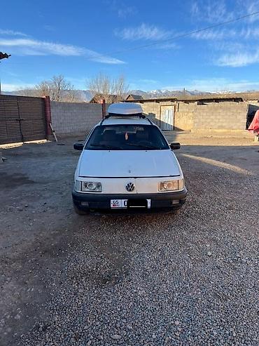 салон машины: Volkswagen Passat Variant: 1994 г., Механика, Бензин, Универсал — 1