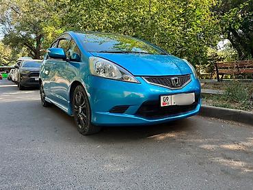 пароги на фит: Honda Fit: 2010 г., 1.5 л, Автомат, Бензин, Хэтчбэк — 2