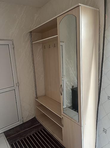 дубовая: Гарнитур для прихожей, Б/у, Шкаф, Тумба, Зеркало, Самовывоз, цвет - Бежевый — 3