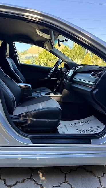 Продажа авто: Toyota Camry: 2013 г., Автомат, Бензин, Седан — 9