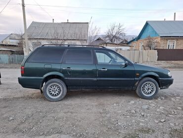 машина бемв: Volkswagen Passat: 1993 г., 1.8 л, Механика, Бензин, Универсал