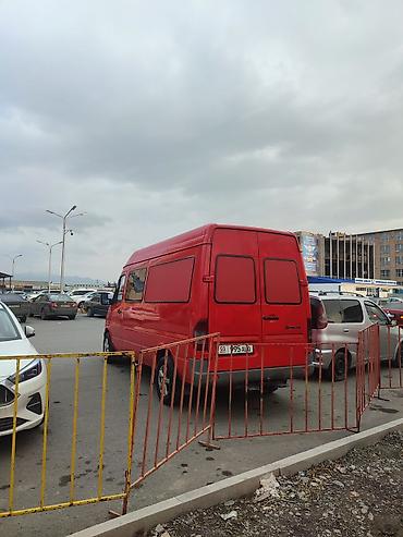 Mercedes-Benz Спринтер: 2003 г., 2.7 л, Кол менен иштөөчү, Дизель, Бус — 6