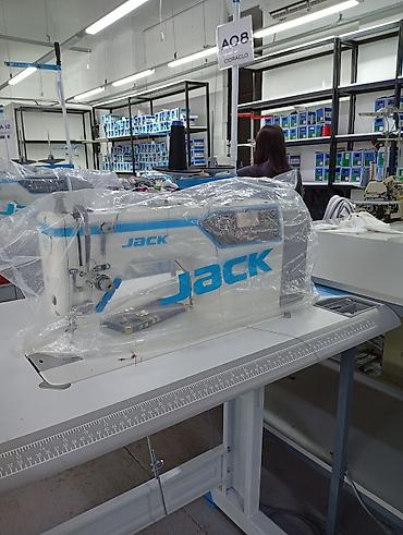 Швеи: Швея, Постоянная, Прямострочка, Район: Площадь Ала-Тоо, Юбки, Оплата: Еженедельно, Опыт работы: 3-5 лет опыта — 4