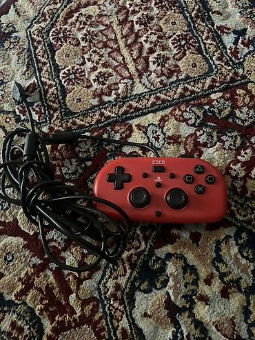 strange things: PlayStation 4 Pro (черная консоль) + аксессуары и игры Комплектация — 3