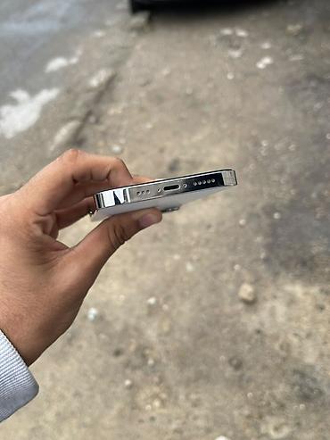 honur telfon: IPhone 13 Pro, Ağ — 4