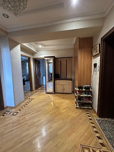 studio menziller: Bakı, 4-cü mikrorayon, 4 otaqlı, Köhnə tikili, m. 20 Yanvar, 140 kv. m — 10