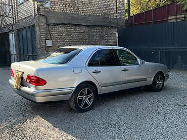 купить мерседес 212: Mercedes-Benz E-Class: 1995 г., Седан — 4