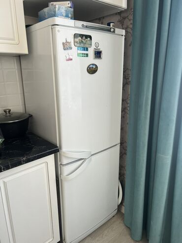 скупка холодилников: Холодильник Indesit, Двухкамерный