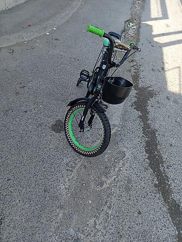 velosiped 29 saft: Uşaq velosipedi – 14” təkərli, köməkçi təkərlərlə - Rəng: qara-yaşıl — 2