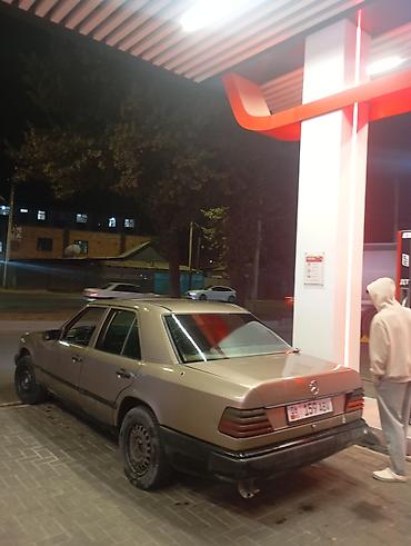 Продажа авто: Mercedes-Benz W124: 1988 г., 2.3 л, Механика, Бензин, Седан — 3