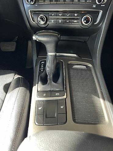 auto ru: Kia K5: 2019 г., 2 л, Автомат, Газ, Седан — 3