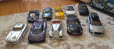 Avtomobil modelləri: Kolleksiya üçün model avtomobillər. Hər biri 15 AZN. Ünvan Yeni — 10