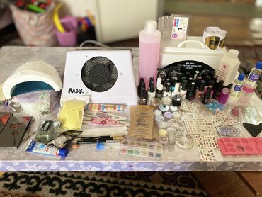 салон красоты ошский рынок: Продаю маникюрный набор без лампы В наборе все что на фото кроме лампы