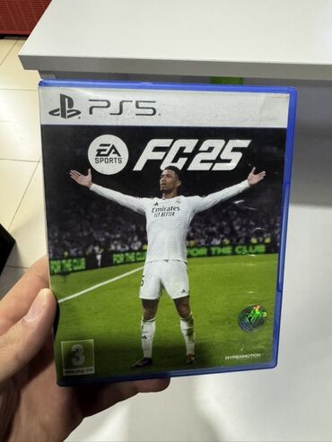 компьютеры игравой: EA Sports FC 25 — диск в коробке. - Платформы на обложке: PS5 и PS4
