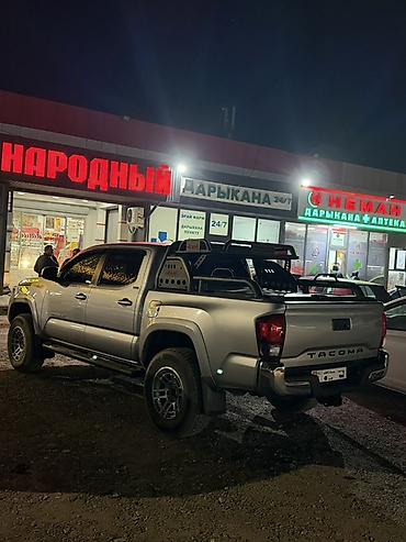 целика: Toyota Tacoma: 2021 г., 3.5 л, Автомат, Бензин, Пикап — 5
