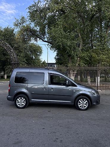 карнивал минивен: Volkswagen Caddy: 2013 г., 1.2 л, Механика, Бензин, Минивэн — 4