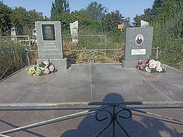 Ритуальные услуги: Облицовка надгробий, Уход за могилами, Изготовление табличек | Габбро, Мрамор, Гранит | Установка, Оформление — 12