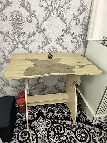 красивые вещи: Парта для детей, отдам даром нуждающим — 1