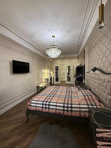 4: 4 комнаты, 214 м², Золотой квадрат Элитка, 7 этаж — 6