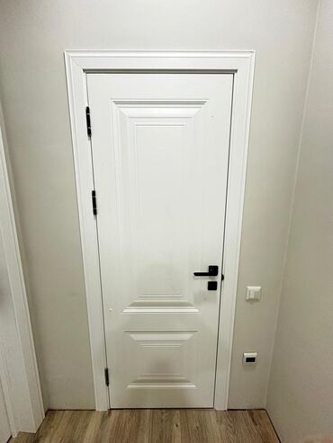 Межкомнатные двери: Двери начинаются за полотно с коробкой и наличником от 4000 и дороже — 11