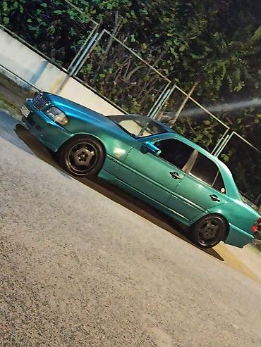 Mercedes-Benz: Mercedes-Benz C-Class W202 sedan yüngül kosmetik işderi var - Gövdə — 3