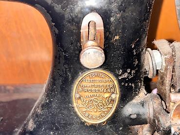 gitara klasik: Frister & Rossmann antik tikiş maşını – Berlin istehsalı - Brend — 4