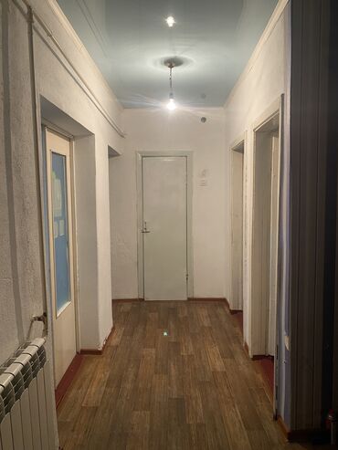 Продажа квартир: 4 комнаты, 87 м², Индивидуалка, 1 этаж, Старый ремонт — 18