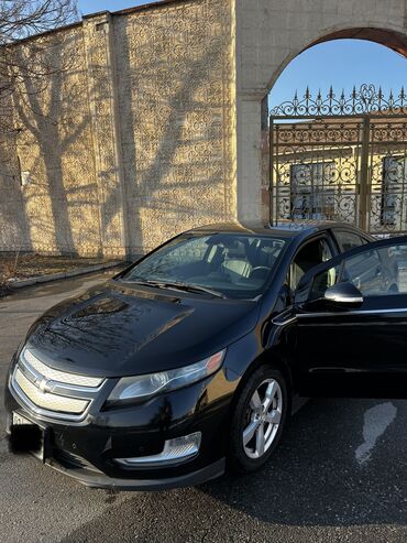 Chevrolet: Chevrolet Volt: 2012 г., 1.4 л, Автомат, Гибрид, Хэтчбэк