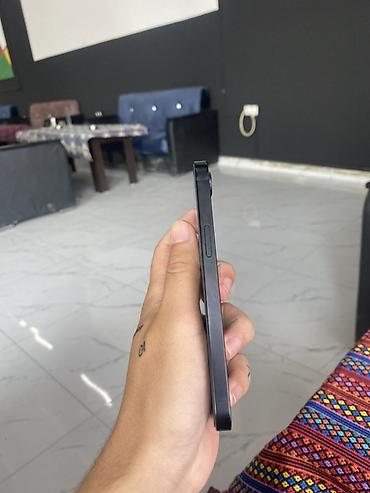 iphone ile barter: IPhone 16e, Qara, Simsiz şarj — 4