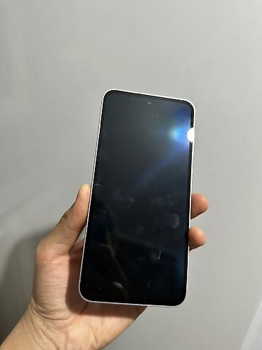 s9 fe: Samsung Galaxy A55 5G, Б/у, 256 ГБ, цвет - Розовый, 2 SIM — 4